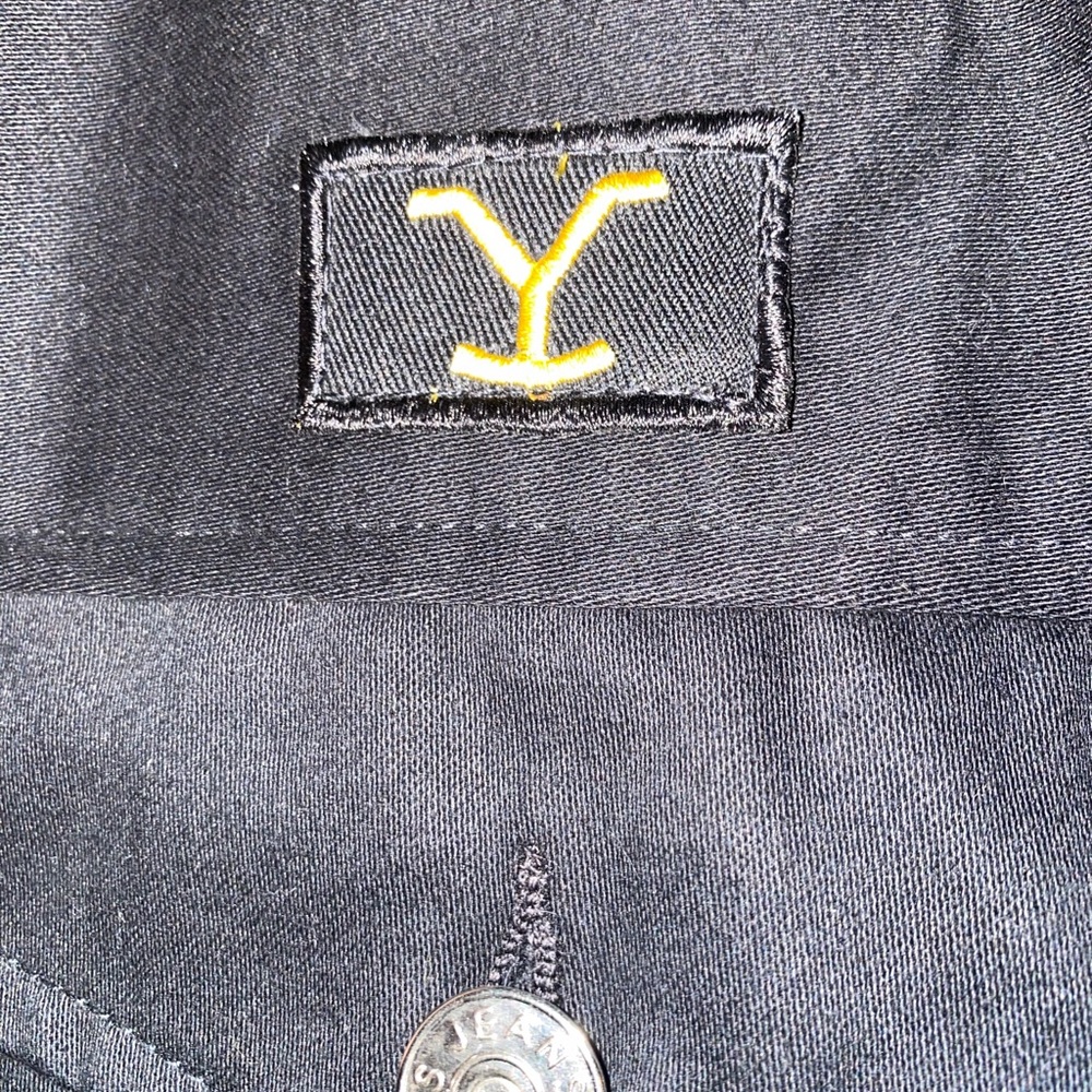 Yellowstone Jacket - Picture 2 of 3